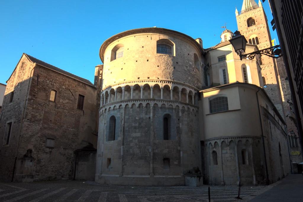 Albenga. Tesoro medievale della riviera ligure.